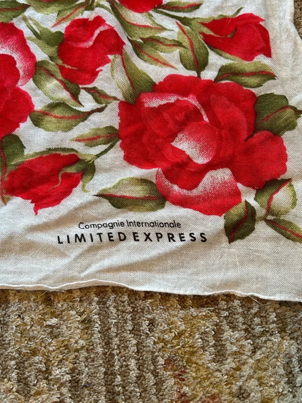Vintage Limited Express White Square Scarf with Red Rose and Green Leaf Print - Picture 8 of 9